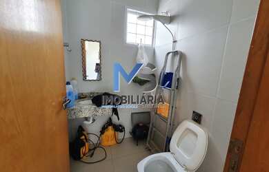 Imagem 11: Casa Padrão. Churrasqueira, Área de serviço, 241m² de Áreae1 Vaga...