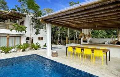 Imagem: A casa em condomínio possui 5 Dormitórios, 5 Banheiros, 4