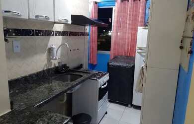 Imagem: O apartamento possui 2 Dormitórios, 1 Banheiro, 1 Vaga na garagem