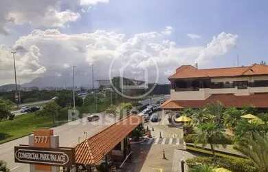 Imagem: O depósito possui 2 Vagas na garagem, 78m² de Área e está