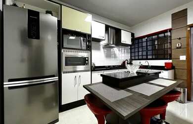 Imagem 11: LINDA CASA NO JARDIM DIAS