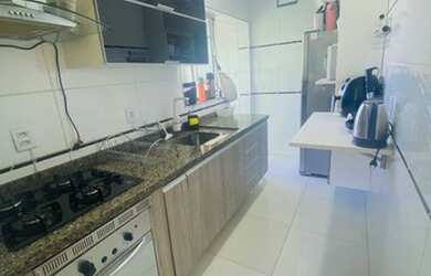 Imagem 5: Apartamento bairro jardim carvalho, ensolarado pela manha. reformado