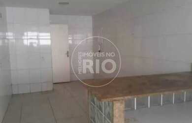 Imagem: A casa em condomínio possui 5 Dormitórios, 5 Banheiros, 5