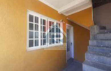 Imagem: A casa possui 1 Dormitório, 1 Banheiro e está localizado