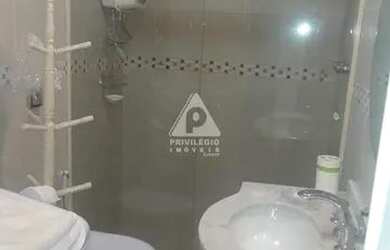 Imagem 12: Apartamento Triplex 3 Quartos na Quadra da Praia do Leblon 1 Vaga