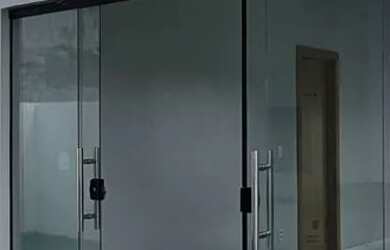 Imagem 7: Casa recém construída à venda no Cond. Porto Marina, 3 suítes, 630...