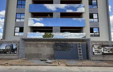 Imagem: O apartamento possui 3 Dormitórios, 2 Banheiros, 2 Vagas na