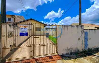 Imagem: A casa possui 1 Dormitório, 1 Banheiro, 22m² de Área e está