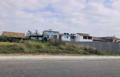 Imagem: O terreno possui 1300m² de Área e está localizado em Unamar