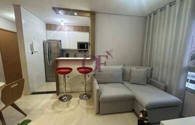 Imagem: O apartamento possui 2 Dormitórios, 1 Banheiro, 1 Vaga na garagem