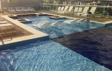 Imagem: O apartamento possui 1 Dormitório, 1 Banheiro, 1 Vaga na garagem