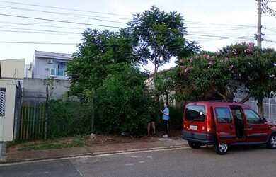Imagem: O terreno possui 288m² de Área e está localizado em Campinas