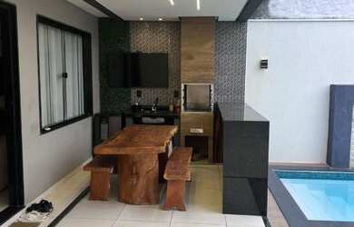 Imagem 3: Vendo casa com piscina de 2/4 sendo uma suíte no Tomba