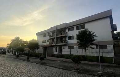 Imagem: O apartamento possui 3 Dormitórios, 2 Banheiros e 130m² de