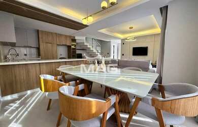 Imagem 2: Casa à venda em Santa Felicidade - 3 quartos