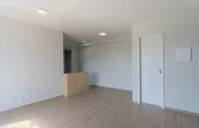 Imagem: O apartamento possui 2 Dormitórios, 2 Banheiros, 2 Vagas na