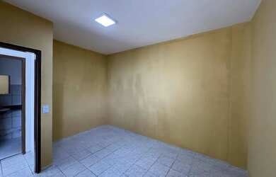 Imagem 11: Quarto e sala, vaga de garagem, aceita financiamento