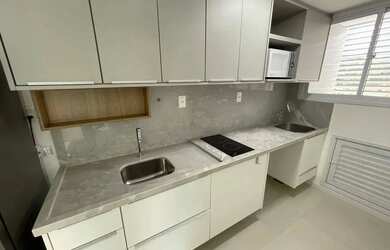 Imagem 7: LINDO QUARTO/ SALA VARANDA VISTA MAR TOTALMENTE MOBILIADO DUETTO BARRA...