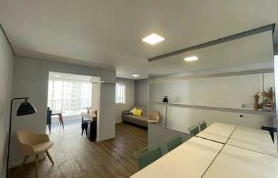 Imagem: O apartamento possui 1 Dormitório, 2 Banheiros, 1 Vaga na garagem