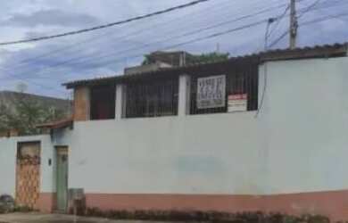 Imagem 4: Casa esquina. Varanda, 300m² de Área, 1 Vaga na garageme1 Dormitório