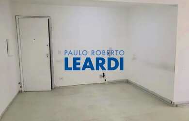 Imagem: O depósito possui 47m² de Área, Churrasqueira, Área de serviço