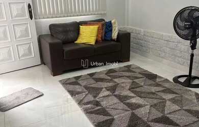 Imagem: A casa à venda possui 2 Dormitórios, 1 Banheiro, 1 Vaga na