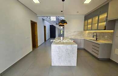 Imagem: A casa em condomínio à venda possui 3 Dormitórios, 5 Banheiros