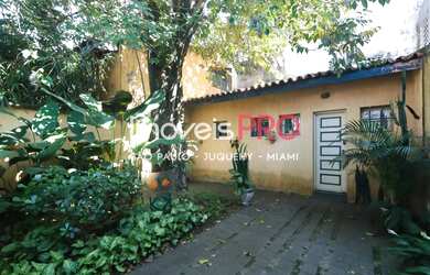 Imagem: O depósito possui 2 Vagas na garagem, 92m² de Área e está