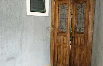 Imagem: A casa à venda possui 4 Dormitórios, 5 Banheiros, 4 Vagas