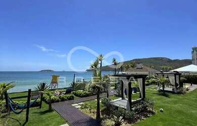 Imagem: O apartamento possui 2 Dormitórios, 1 Banheiro, 2 Vagas na