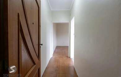 Imagem: O apartamento à venda possui 2 Dormitórios, 1 Banheiro e 67m²