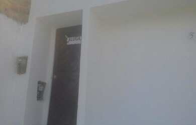 Imagem: A casa possui 2 Dormitórios, 2 Banheiros e está localizado