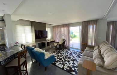 Imagem: A casa em condomínio possui 3 Dormitórios, 3 Banheiros, 4