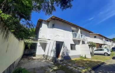 Imagem: A casa em condomínio possui 3 Dormitórios, 3 Banheiros, 1