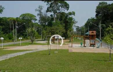 Imagem: O terreno possui 800m² de Área e está localizado em Ponta