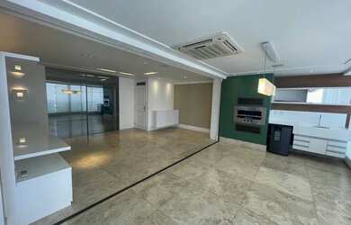 Imagem: O apartamento à venda possui 3 Dormitórios, 4 Banheiros, 2