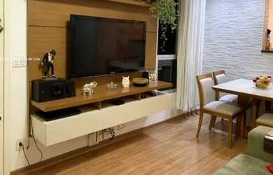 Imagem: O apartamento possui 2 Dormitórios, 1 Banheiro, 1 Vaga na garagem