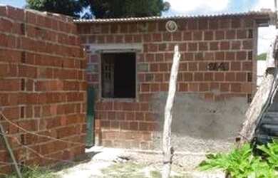 Imagem: A casa possui 1 Dormitório, 1 Banheiro e está localizado