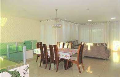 Imagem: A casa possui 3 Dormitórios, 1 Banheiro e 265m² de Área e