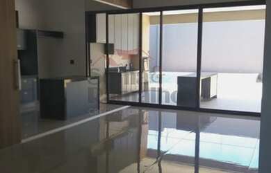 Imagem: A casa em condomínio possui 4 Dormitórios, 5 Banheiros, 4