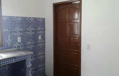 Imagem: A casa possui 2 Dormitórios, 2 Banheiros e 50m² de Área e