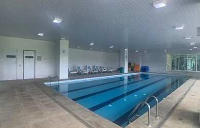 Imagem: A casa em condomínio possui 4 Dormitórios, 3 Banheiros, 4