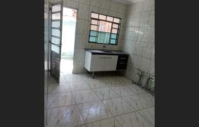 Imagem 4: Casa Vila Rio prox Supermercados Lopes-R$ 1.000,00 ac deposito