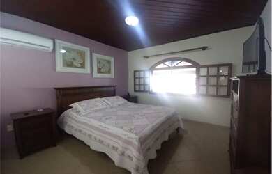 Imagem 12: Casa Espetacular em Condomínio na Freguesia