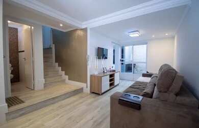 Imagem: A casa em condomínio possui 4 Dormitórios, 3 Banheiros, 2