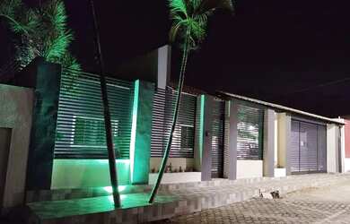 Imagem: A casa em condomínio possui 3 Dormitórios, 5 Banheiros, 4