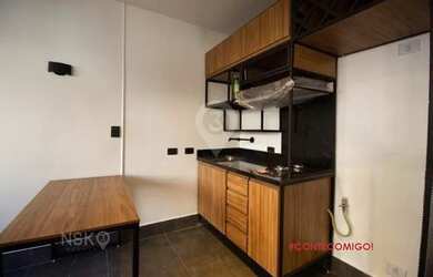 Imagem: O apartamento possui 1 Dormitório, 1 Banheiro, 1 Vaga na garagem