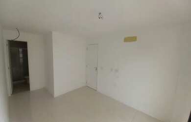 Imagem 10: Apartamento para aluguel e venda com 3 quartos na Freguesia - RJ