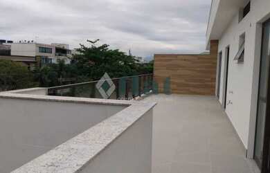 Imagem: O apartamento na cobertura possui 3 Dormitórios, 4 Banheiros