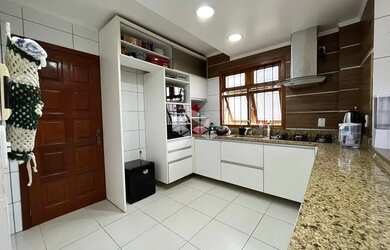 Imagem 9: Casa à venda com 03 dormitórios , sacada e churrasqueira no bairro São...